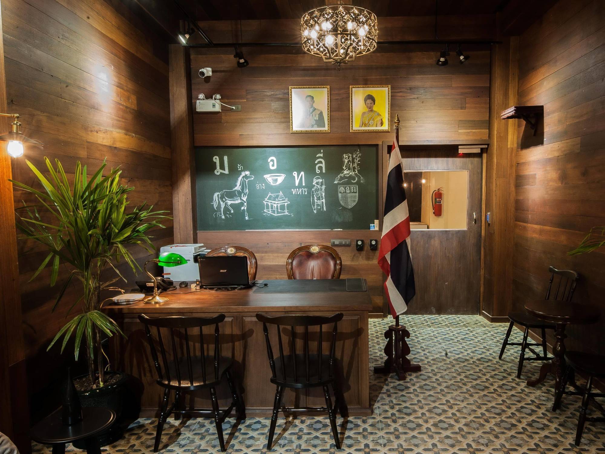 The Motley House Hostel Bangkok Luaran gambar