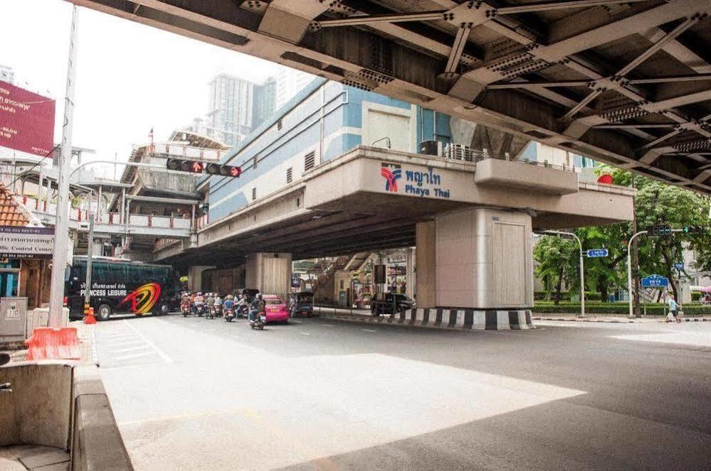 The Motley House Hostel Bangkok Luaran gambar